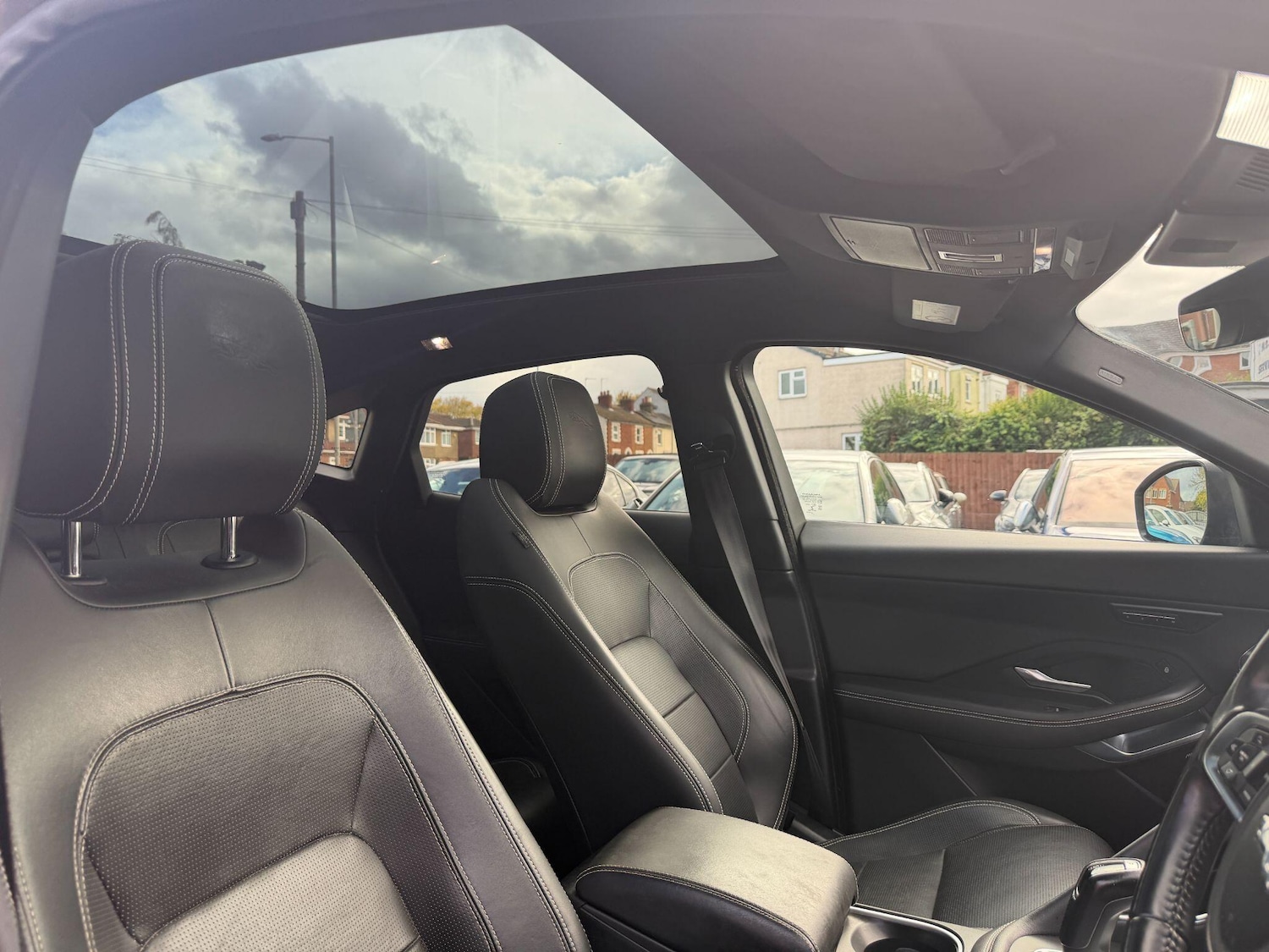 Used Jaguar E-Pace 2018 for sale - 77249362: Photo 25