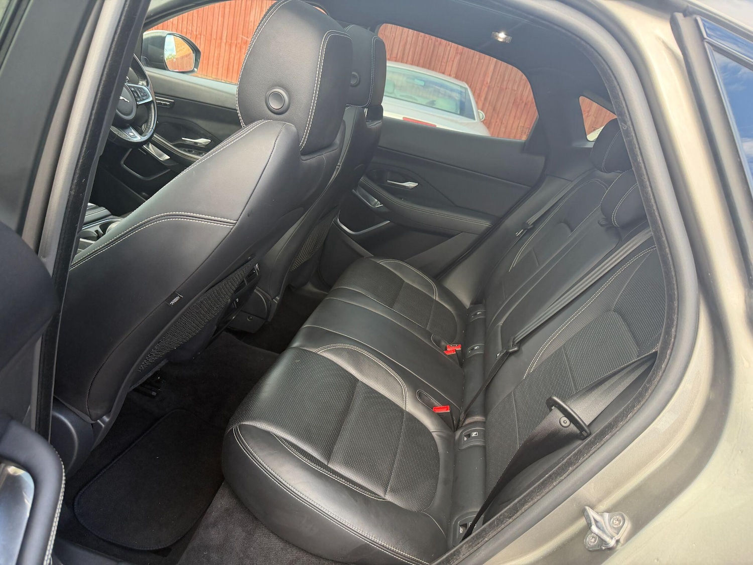 Used Jaguar E-Pace 2018 for sale - 77249362: Photo 29