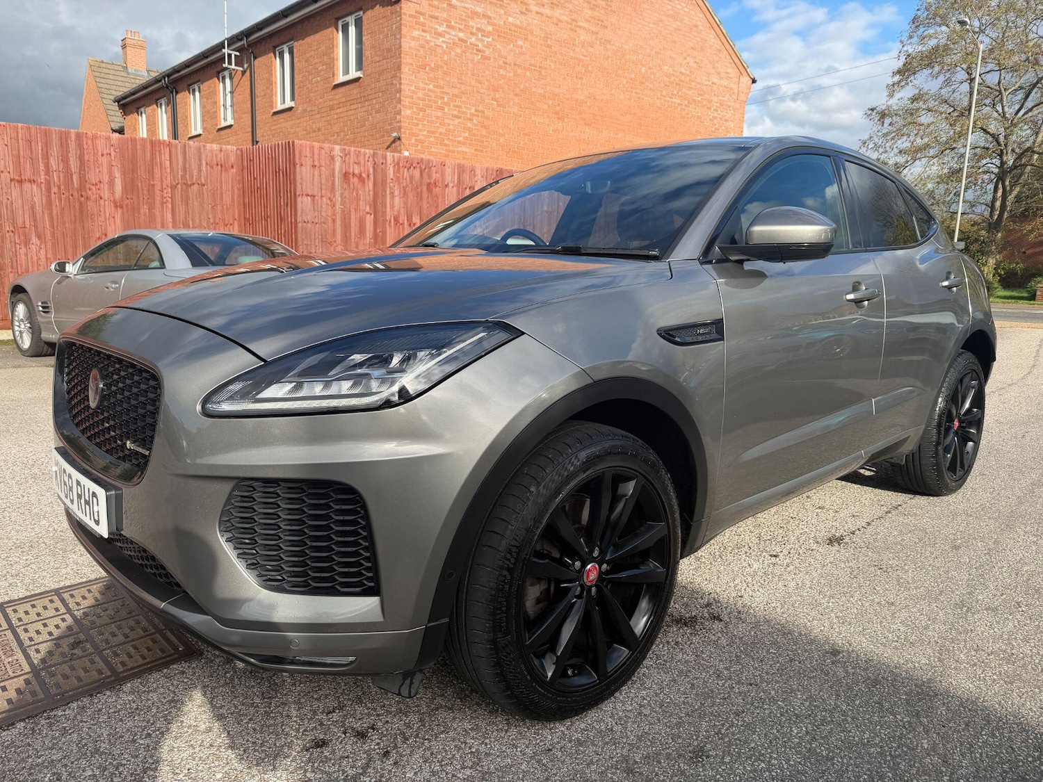 Used Jaguar E-Pace 2018 for sale - 77249362: Photo 4