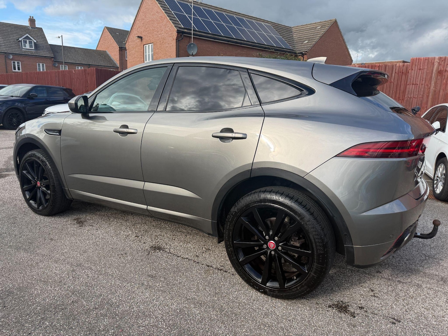 Used Jaguar E-Pace 2018 for sale - 77249362: Photo 9