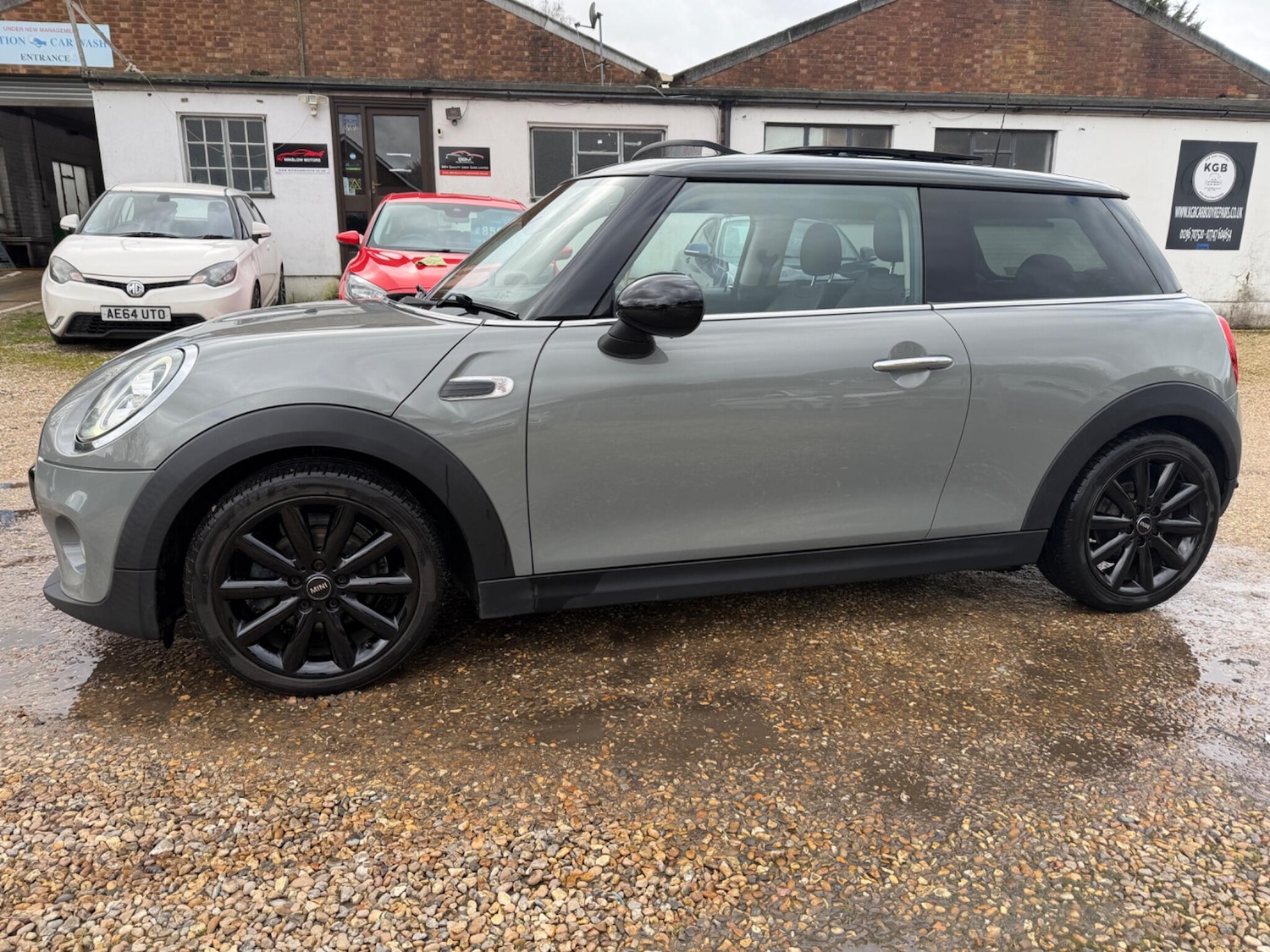 Used MINI Hatch 2018 for sale - 77779440: Photo 9