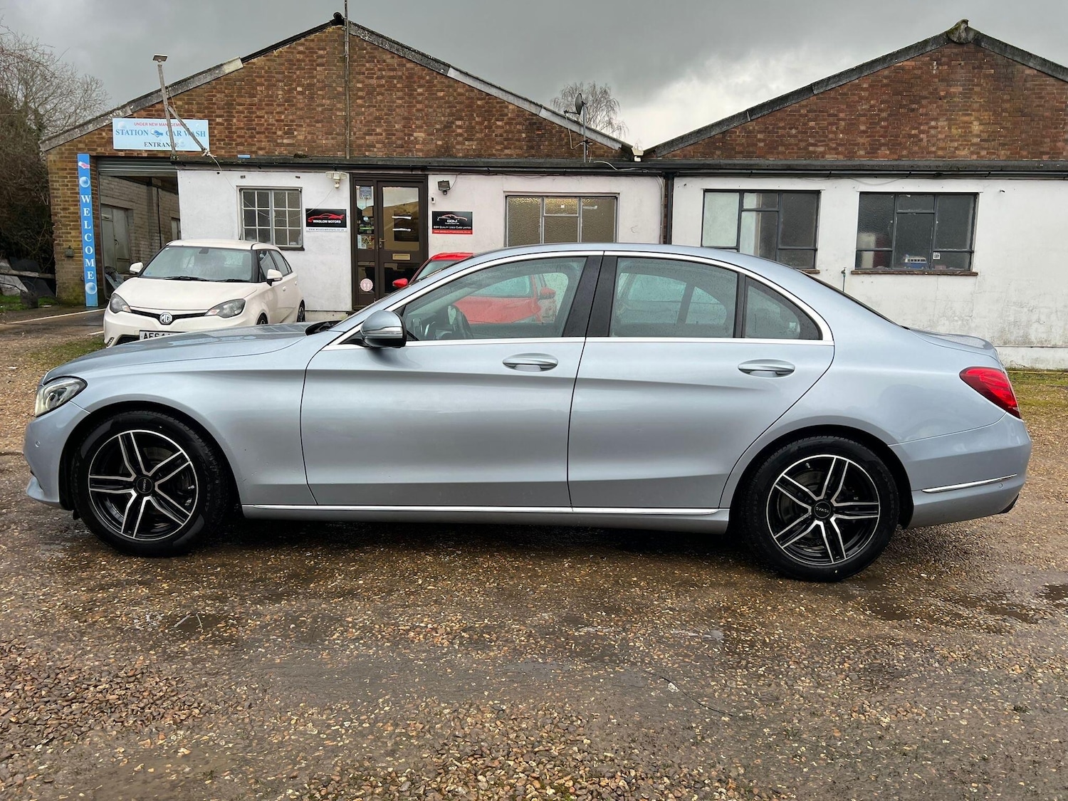 Used Mercedes-Benz C Class 2015 for sale - 77779470: Photo 8