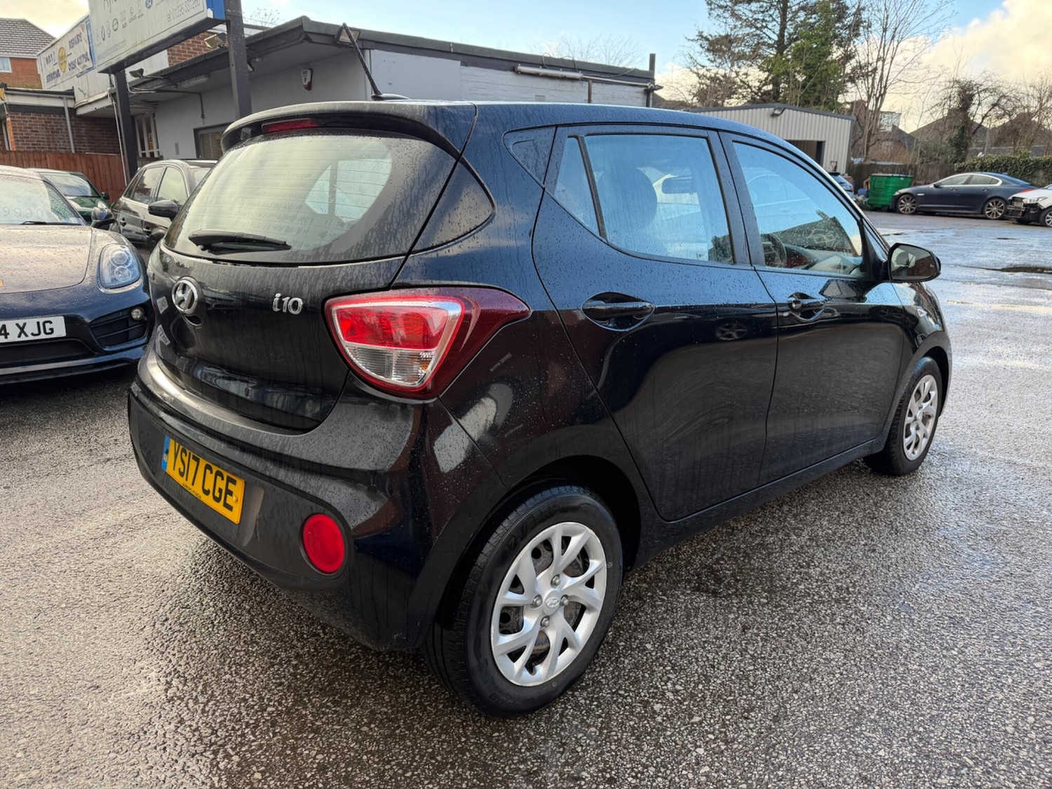 Used Hyundai i10 2017 for sale - 77249364: Photo 14