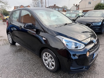 Used Hyundai i10 2017 for sale - 77249364: Photo