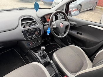 Used Fiat Punto 2012 for sale - 77327286: Photo