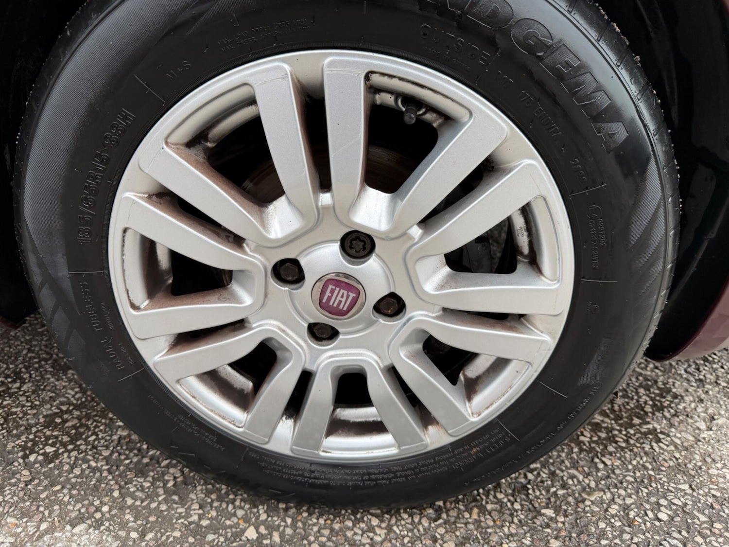 Used Fiat Punto 2012 for sale - 77327286: Photo 36