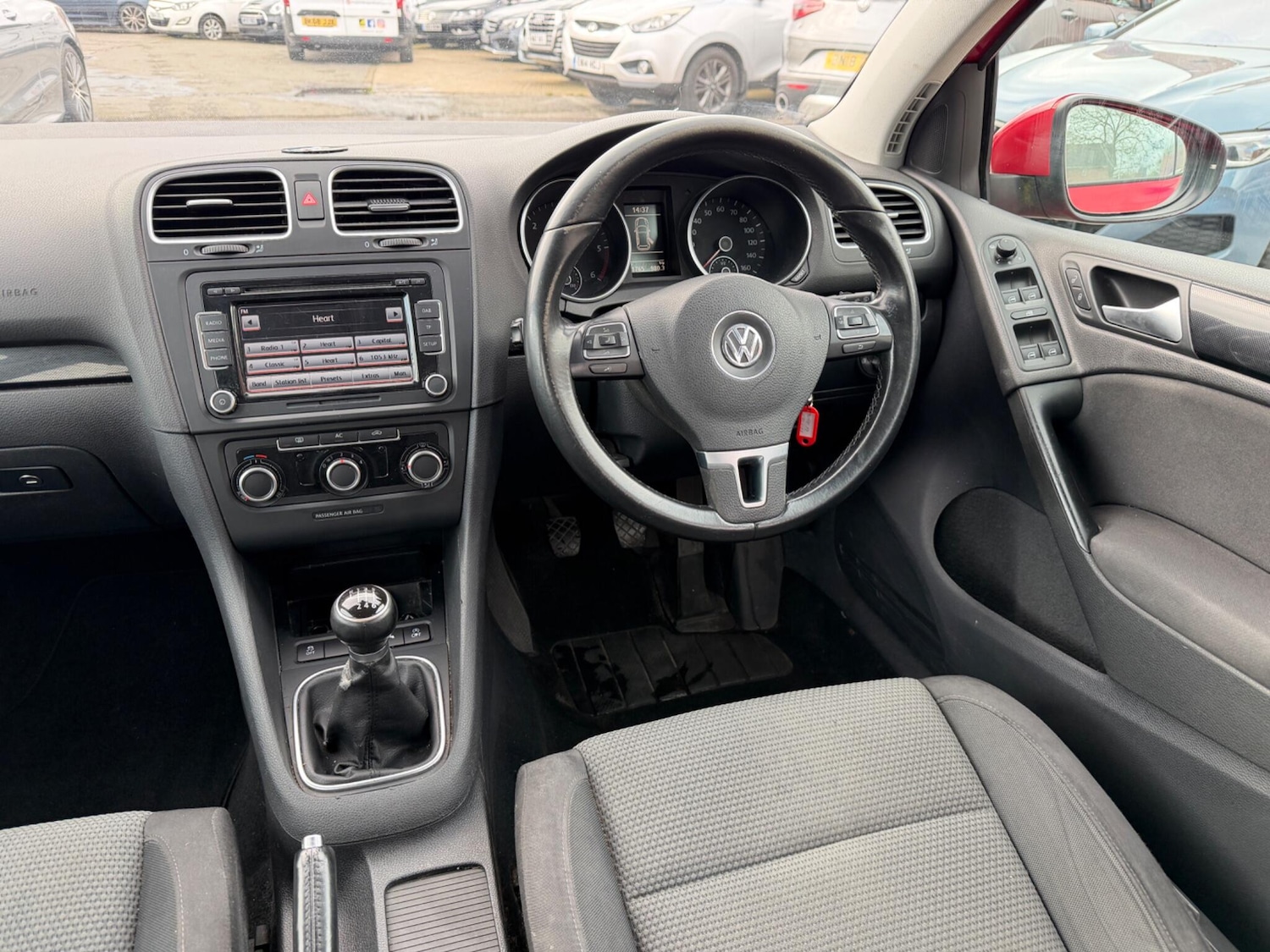 Used Volkswagen Golf 2011 for sale - 77692068: Photo 23