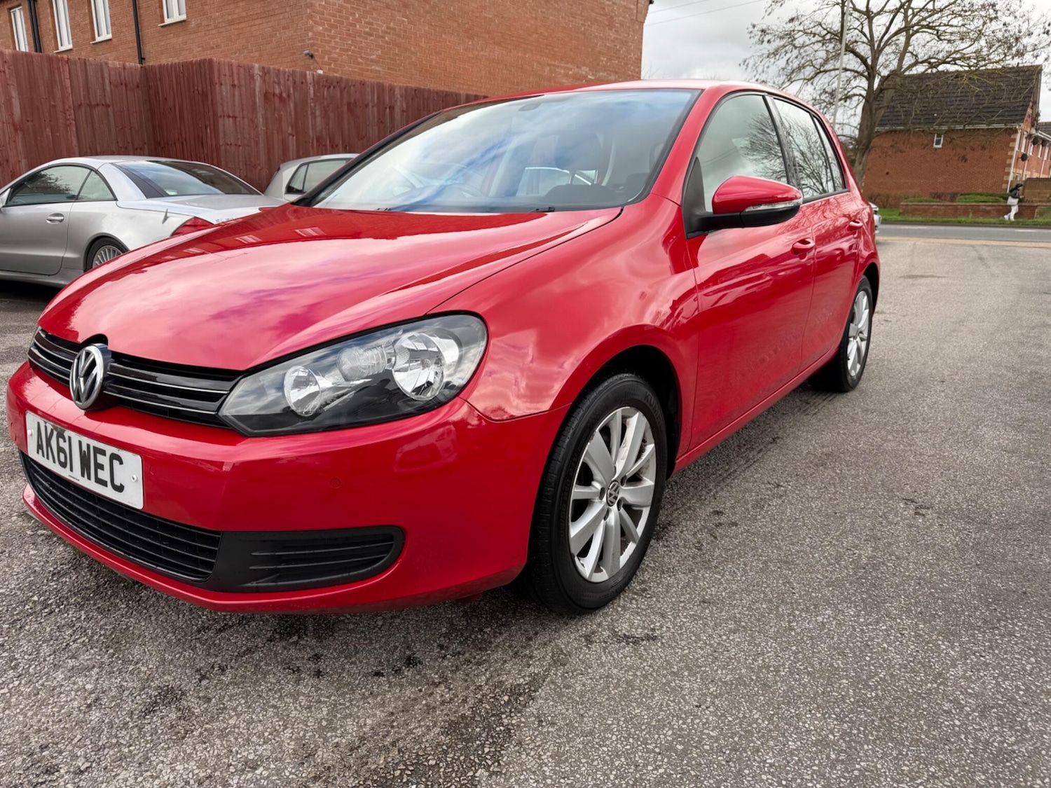 Used Volkswagen Golf 2011 for sale - 77692068: Photo 3