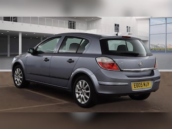 Used Vauxhall Astra 2005 for sale - 75371890: Photo