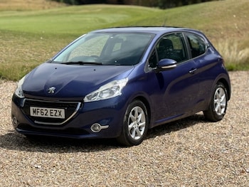 Used Peugeot 208 2012 for sale - 75314901: Photo