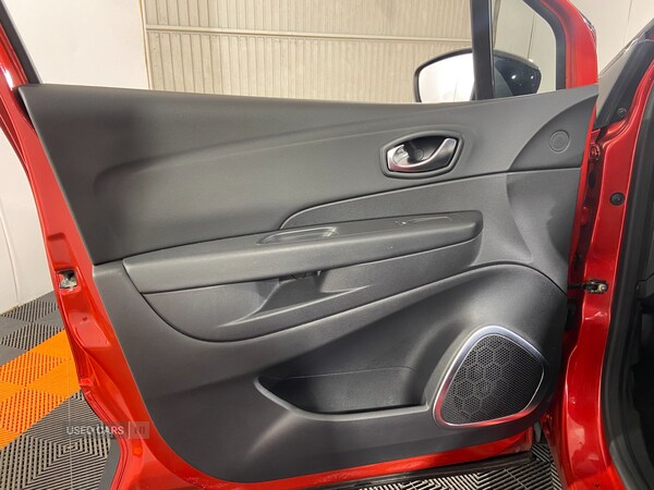 Used Renault Captur 2017 for sale - 74632741: Photo 15