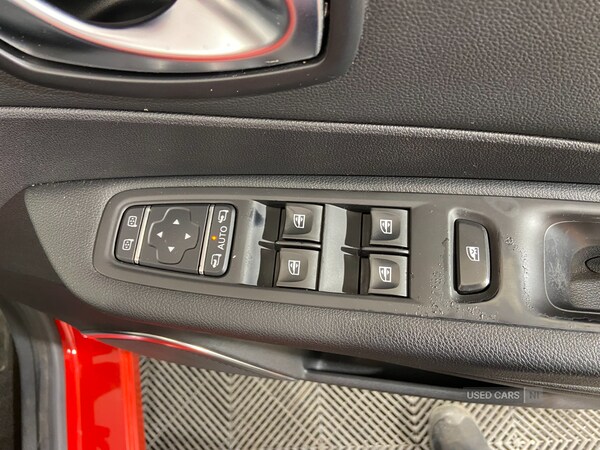Used Renault Captur 2017 for sale - 74632741: Photo 20