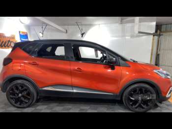 Used Renault Captur 2017 for sale - 74632741: Photo