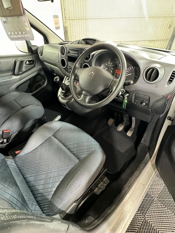 Used Peugeot Partner Tepee 2010 for sale - 76085911: Photo 15
