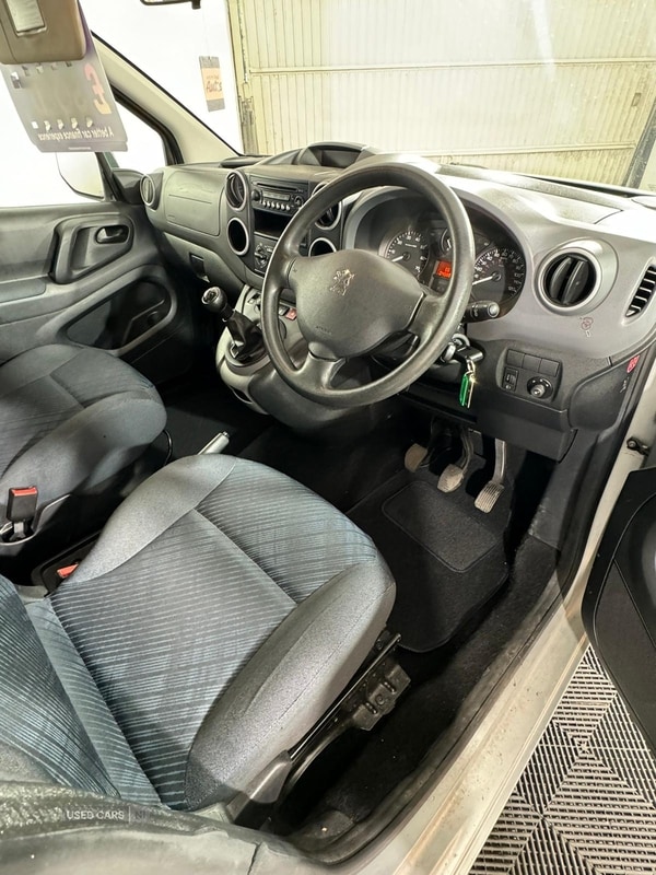 Used Peugeot Partner Tepee 2010 for sale - 76085911: Photo 15