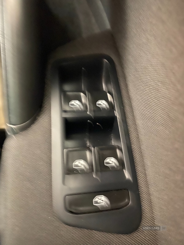 Used Volkswagen Golf 2018 for sale - 77041232: Photo 15