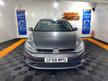 Used Volkswagen Golf 2018 for sale - 77041232: Photo