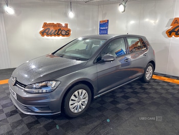 Used Volkswagen Golf 2018 for sale - 77041232: Photo