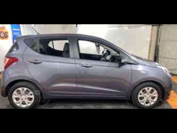 Used Hyundai i10 2015 for sale - 74811710: Photo