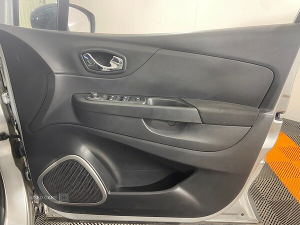 Used Renault Captur 2015 for sale - 75624492: Photo 17