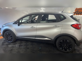 Used Renault Captur 2015 for sale - 75624492: Photo