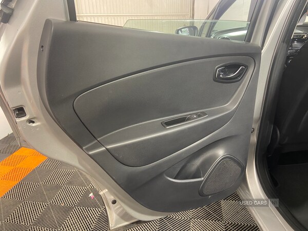 Used Renault Captur 2015 for sale - 75624492: Photo 9
