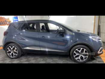 Used Renault Captur 2019 for sale - 74632646: Photo