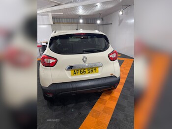 Used Renault Captur 2016 for sale - 77192455: Photo