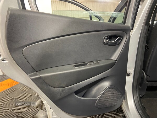 Used Renault Captur 2017 for sale - 73820552: Photo 10