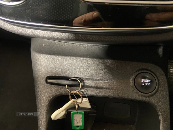 Used Renault Captur 2017 for sale - 73820552: Photo 29