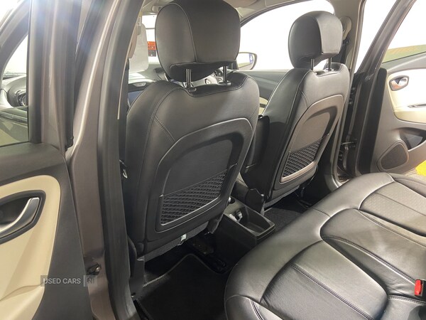 Used Renault Captur 2019 for sale - 74888998: Photo 12