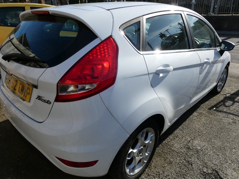 Used Ford Fiesta 2012 for sale - 77937498: Photo 5