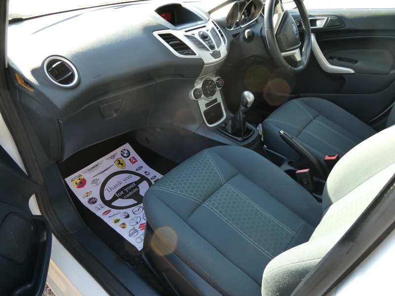 Used Ford Fiesta 2012 for sale - 77937498: Photo 9