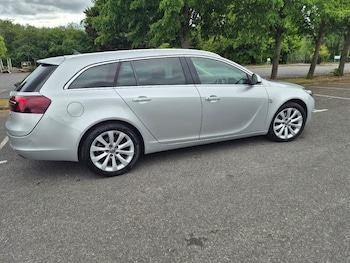 Used Vauxhall Insignia 2015 for sale - 78273037: Photo