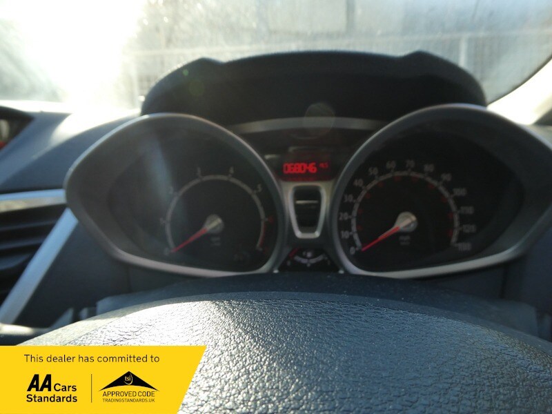 Used Ford Fiesta 2012 for sale - 77508192: Photo 11