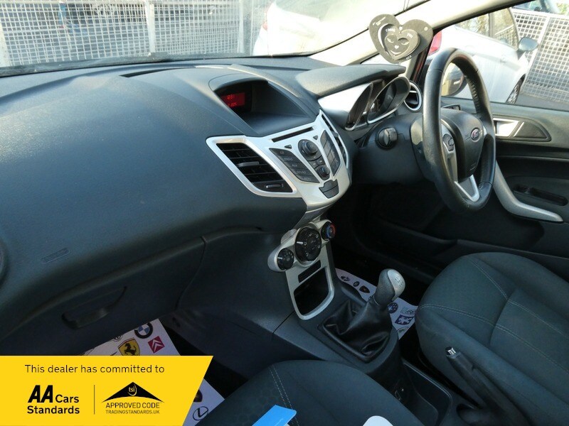 Used Ford Fiesta 2012 for sale - 77508192: Photo 12