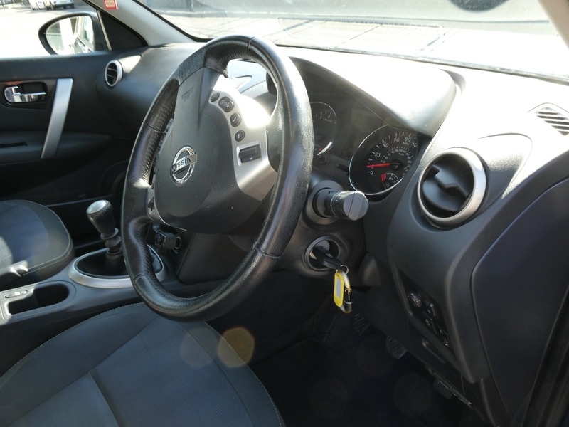 Used Nissan Qashqai 2010 for sale - 77766085: Photo 13