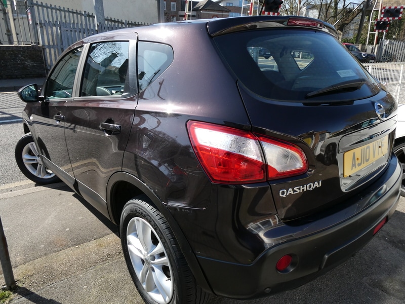 Used Nissan Qashqai 2010 for sale - 77766085: Photo 9