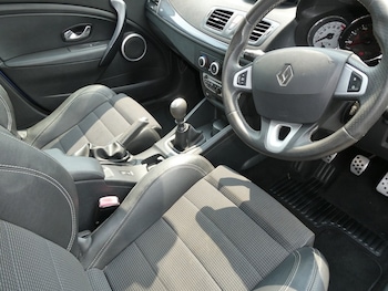 Used Renault Megane 2010 for sale - 75813685: Photo
