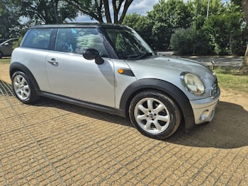 MINI Hatch feature image