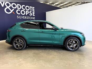 Used Alfa Romeo Stelvio undefined for sale - 79781880: Photo