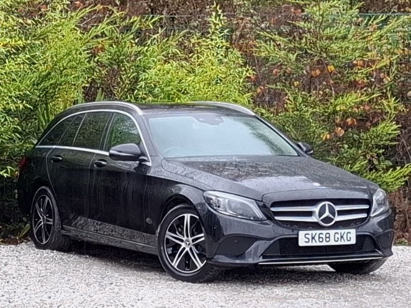 Used Mercedes-Benz C Class 2018 for sale - 76543784: Photo 1