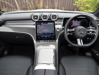 Used Mercedes-Benz GLC 2024 for sale - 77564374: Photo