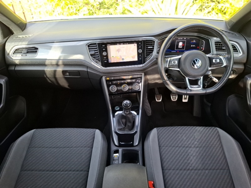 Used Volkswagen T-Roc 2022 for sale - 76301780: Photo 2