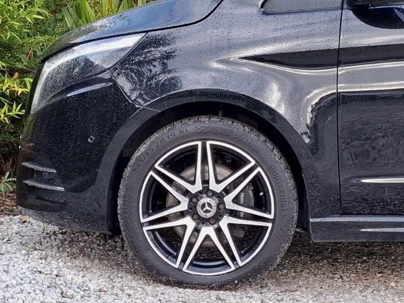 Used Mercedes-Benz V-Class 2024 for sale - 76537308: Photo 12