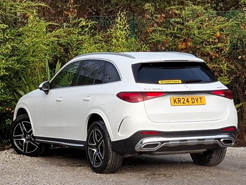 Used Mercedes-Benz GLC 2024 for sale - 76540443: Photo 3