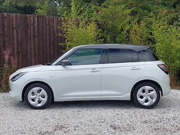 Used Suzuki Swift 2025 for sale - 76403815: Photo