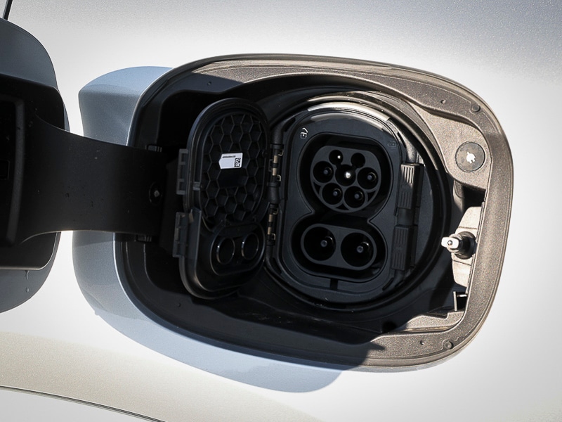 Used Mercedes-Benz GLC 2025 for sale - 76244275: Photo 16