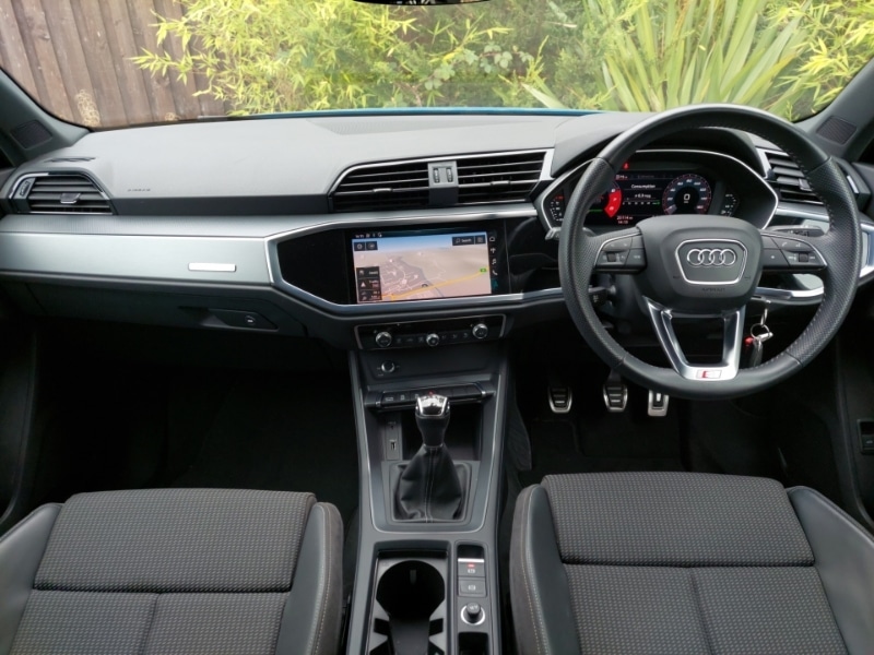 Used Audi Q3 2019 for sale - 77343215: Photo 2