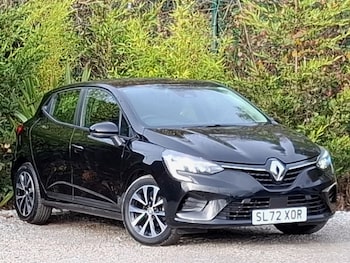 Used Renault Clio 2022 for sale - 76465045: Photo